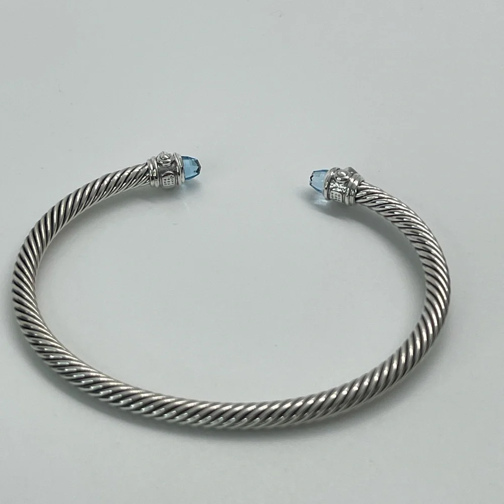 David Yurman Renaissance Blue Topaz Bracelet with 18K Yellow Gold - Picture 3 of 15